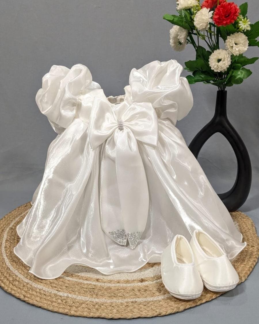 Kids Wear New Born Baby Girl Cotton Baptism Set /Girls Frock / White Frock Set.