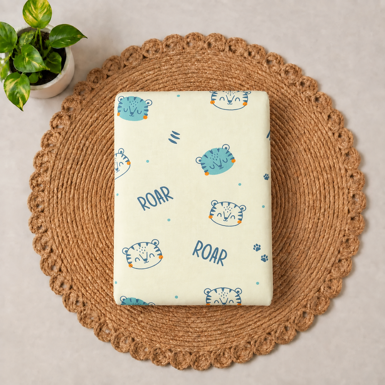 small 100% organic cotton baby mattress protector sheet 60x80cm blue tiger-code:nbe